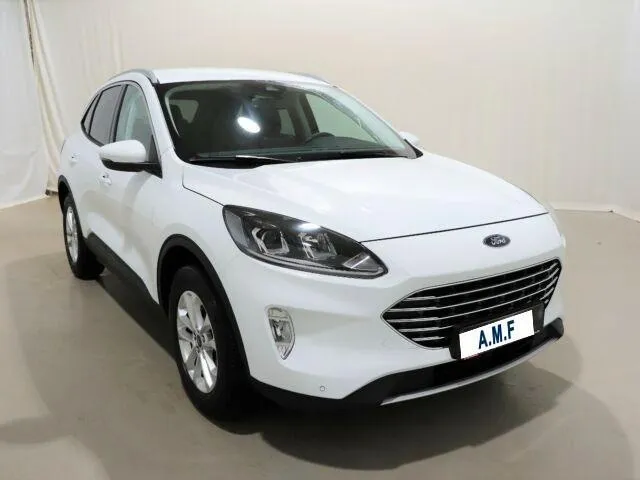 FORD Kuga 1.5 EcoBlue 120 CV 2WD Titanium Bus Image 3