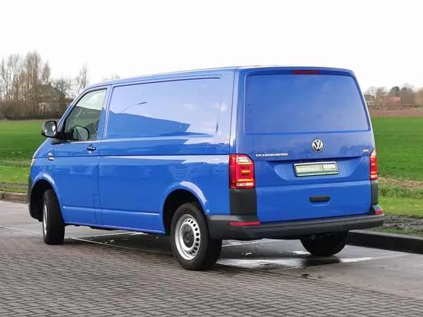 Volkswagen Transporter 2.0 TDI L1H1 Automaat 150PK Image 5